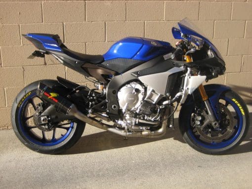 Graves Motorsports 2015 Yamaha R1 Full Titanium Exhaust System with carbon fiber canister