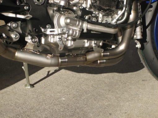 Graves Motorsports 2015 Yamaha R1 Full Titanium Exhaust System with carbon fiber canister