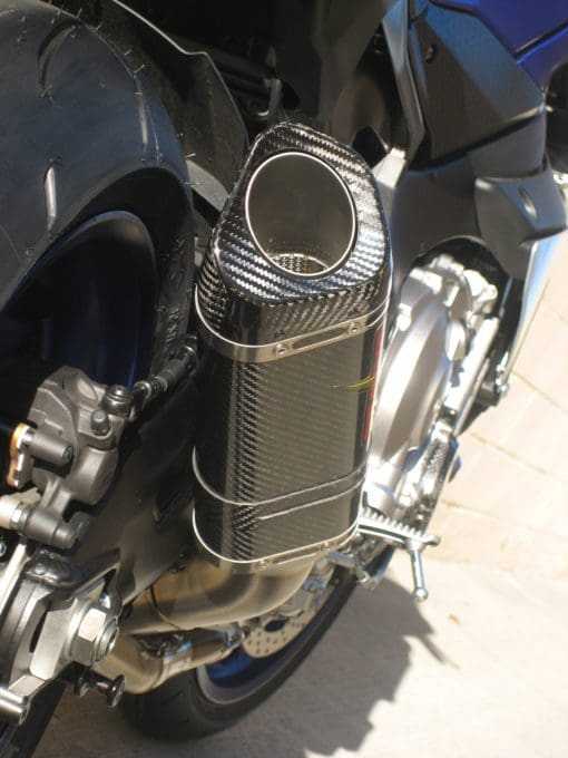 Graves Motorsports 2015 Yamaha R1 Full Titanium Exhaust System with carbon fiber canister