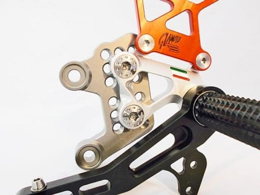 Giamoto Aprila RSV4 RF rearsets - Pole Position Colours - Image 10