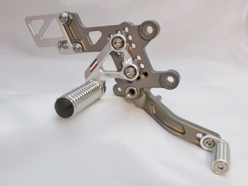 Giamoto Aprila RSV4 AKRA style Rearset - Image 4