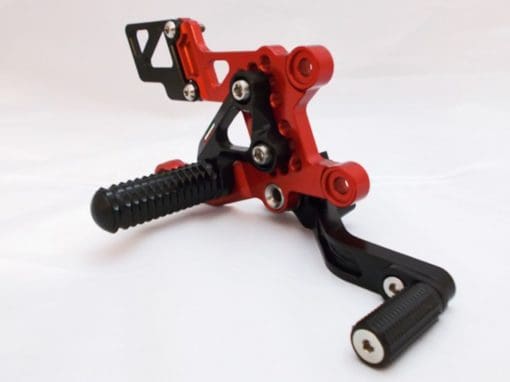 Giamoto Aprila RSV4 Red and Black Rearsets - Image 4