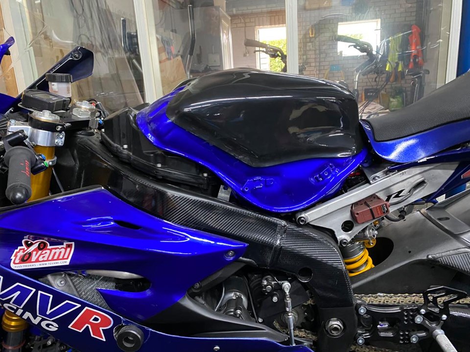 Yamaha YZF R6 YZF R1 YZF R3 Racing Tankdeckel Fuel Cup xp1 blau