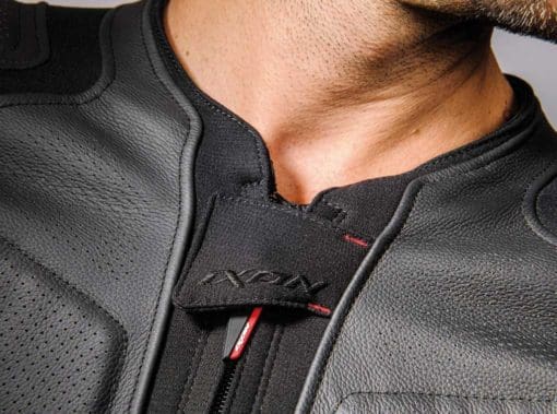 IXON_Vendetta_Jacket_black_front2