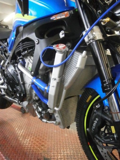 H2O Radiators SUZUKI SUZUKI GSX R 600/750 MY 11/20 OIL  RADIATOR +KIT