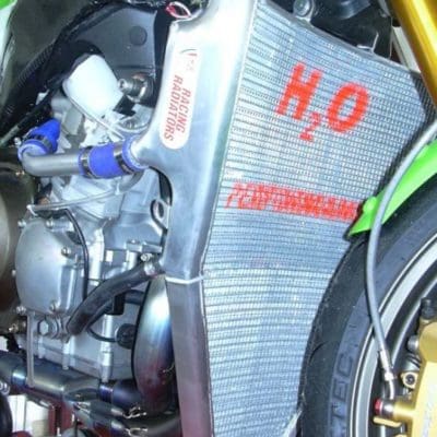 H2O Radiators KAWASAKI ZX6 R _ MY 05/06 OVERSIZED WATER RADIATOR ( OEM Exhaust- Leo Vince Trofeo)