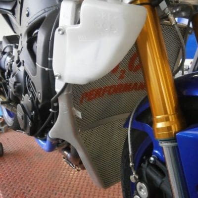H2O Radiators YAMAHA YZF-R6 _ MY 17/20 OVERSIZED WATER RADIATOR +KIT