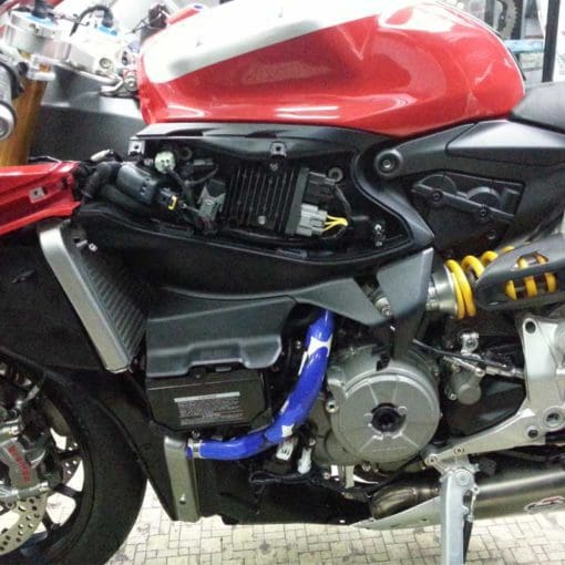 Samco Hose Kit Ducati 899 Panigale R 2013-2015 Part : DUC-23 - Image 5
