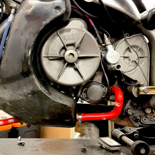 Samco Hose Kit Aprilia RSV 1000 Mille - Oil Hose (replaces OEM Oil Hose :-AP8144090) 1998-2003 Part : TB2112 - Image 5