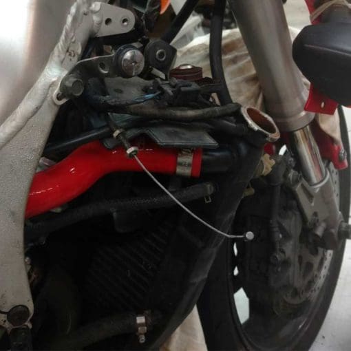 Samco Hose Kit Yamaha YZF 750 R (California Model) 1995-1998 Part : YAM-82 - Image 2
