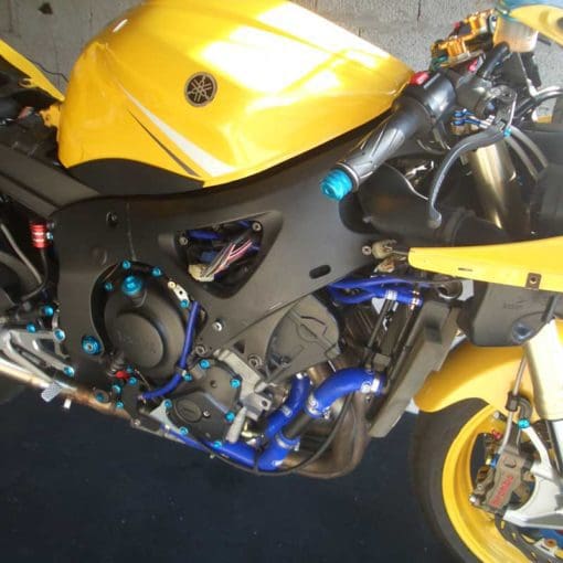 Samco Hose Kit Yamaha YZF R6  2003-2005 Part : YAM-10 - Image 4