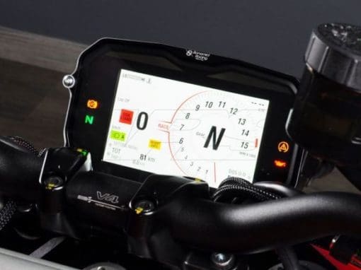 Bonamici Racing DCP10 Ducati StreetfighterV4 dash protection