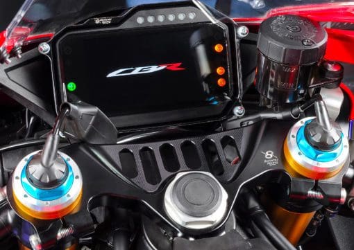 Bonamici Racing Aluminium TOP TRIPLE CLAMP Honda CBR1000RR-R Fireblade 2020/> - Image 5