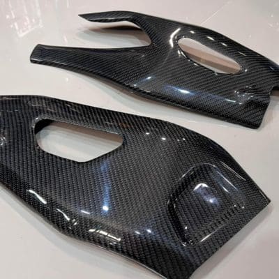 Bienvenu Motorsports R1 2015-2023 Swingarm Cover 2